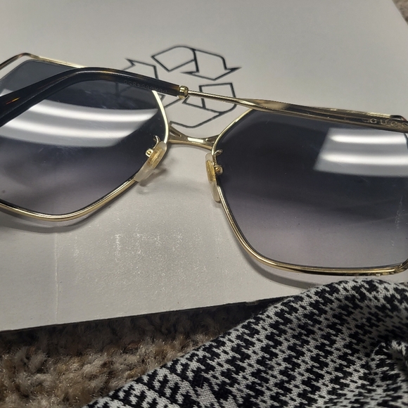 Gucci sunglasses - Picture 4 of 5